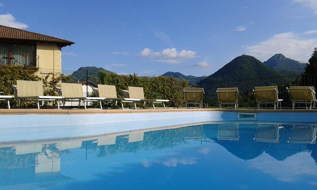 Hotel La Torre Castiglione dʼIntelvi Dış mekan fotoğraf
